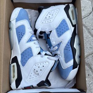 Jordan GS Retro 6 Sneakers - White and Light Blue